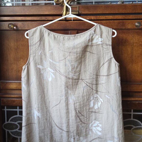 Beautiful Rena Rowen Tank Top - Picture 3 of 13